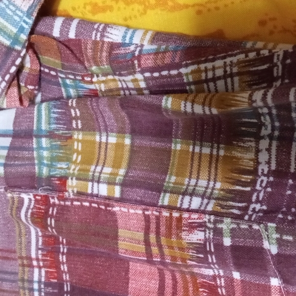 Vintage 60 70 s shirt. Elderado. Plaid. Red Greens. 14.5. Small - Picture 4 of 4